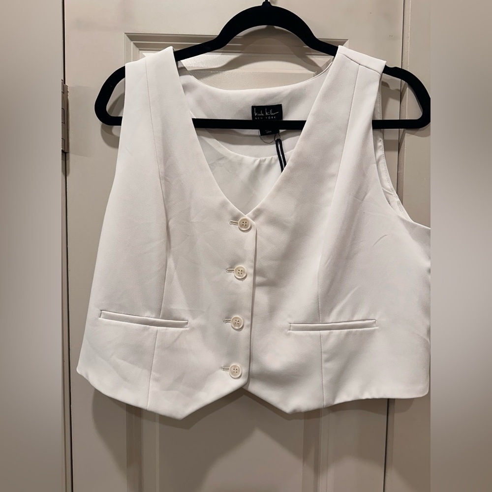 Nicole Miller Ivory Button-Up Vest